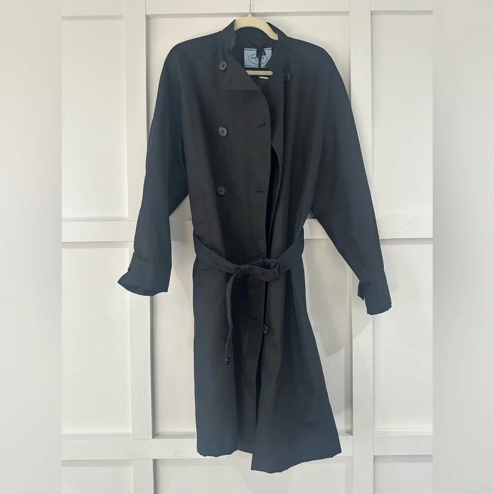 Prada Black Re Nylon long Trench Coat with triangle logo belt size 40 $4000 - Picture 9 of 13